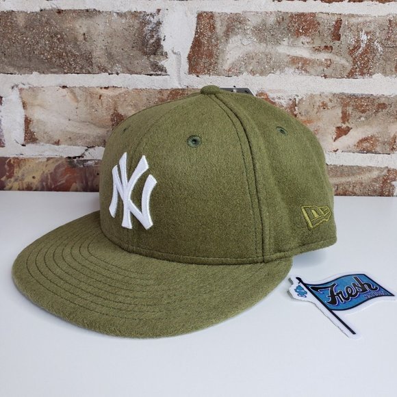 New Era 59FIFTY NY Yankees Urban Outfitters Fitted Hat 7 1/4 Wool Green Olive - Picture 2 of 10
